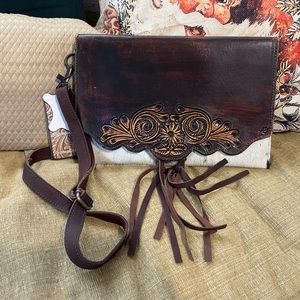 American Darling crossbody clutch